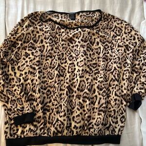Torrid leopard top size 1